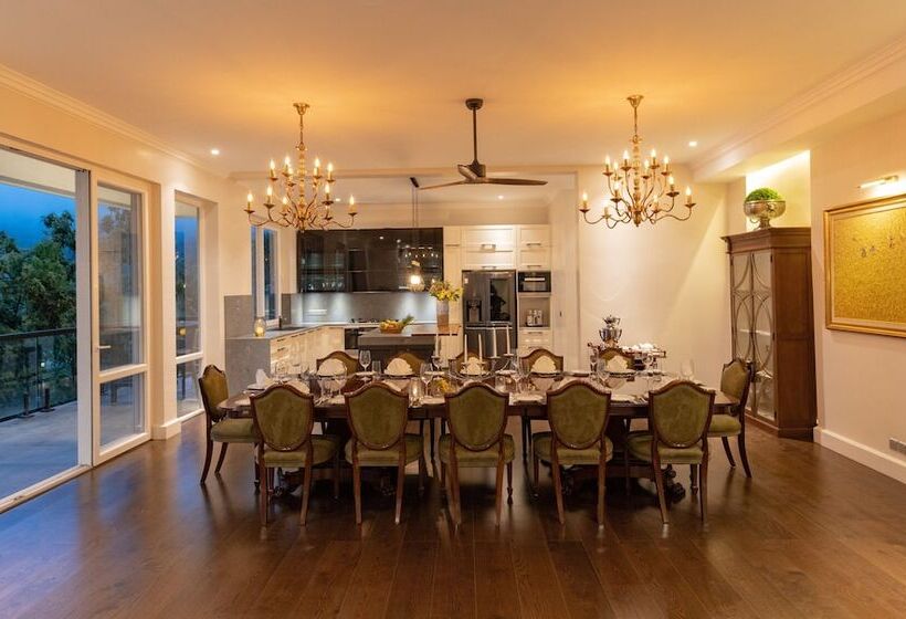 فندق Villa Serenity