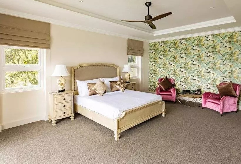 ホテル Villa Serenity