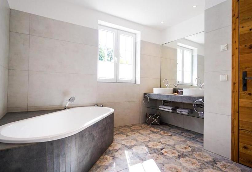 پانسیون Gut Lindenfels