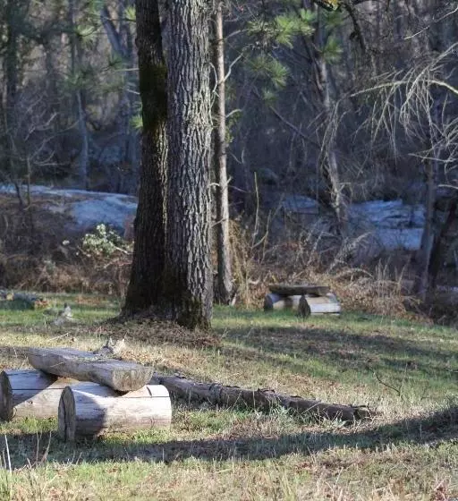 پانسیون Quiet Artist Suite