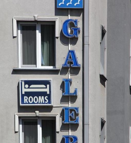 تختخواب و صبحانه Villa Galeb