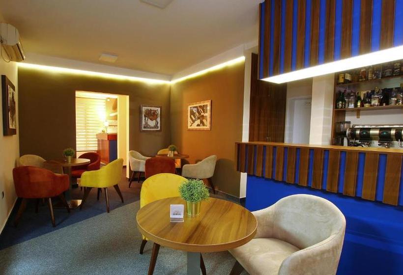 تختخواب و صبحانه Villa Galeb