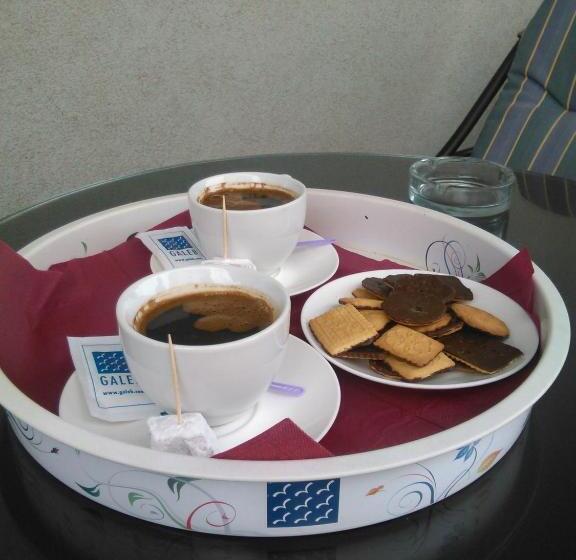 تختخواب و صبحانه Villa Galeb