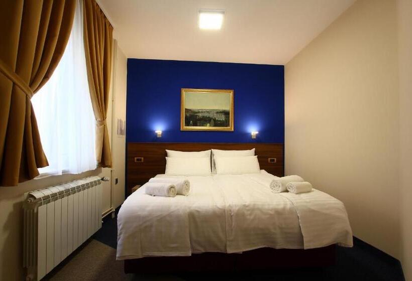 تختخواب و صبحانه Villa Galeb