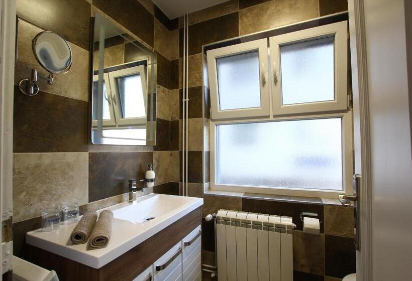 تختخواب و صبحانه Villa Galeb