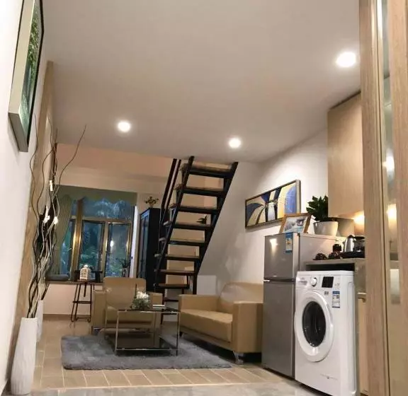 Man Fei International Apartment