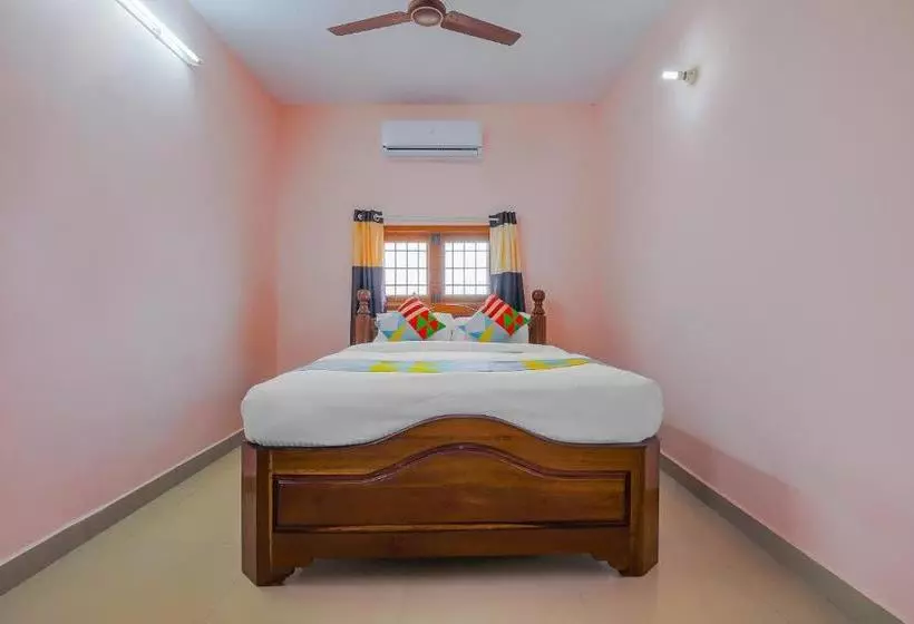پانسیون Compact Studio Near Mudhaliarpet
