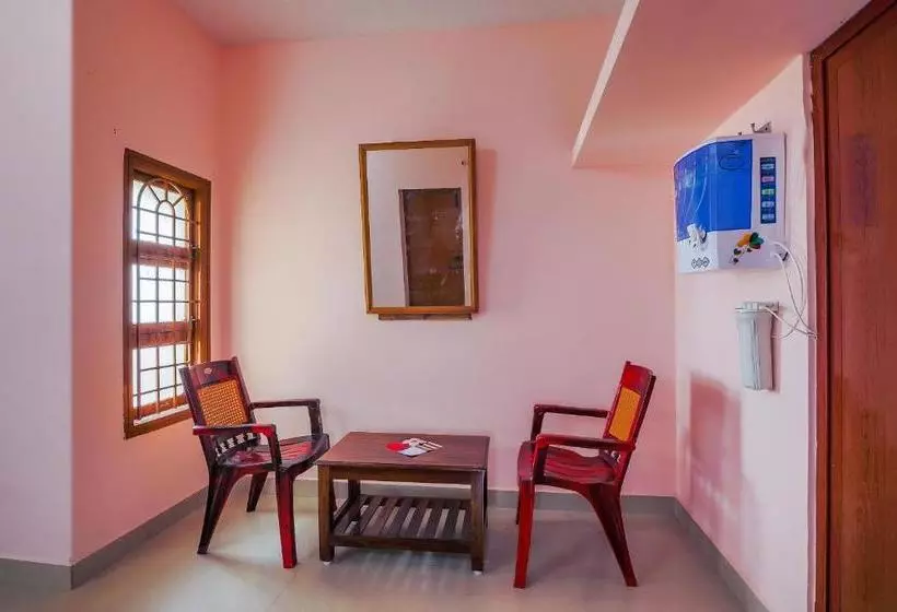 پانسیون Compact Studio Near Mudhaliarpet