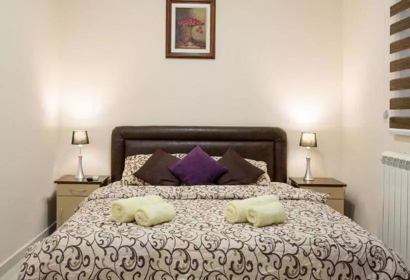 پانسیون Guest House Centar Lux