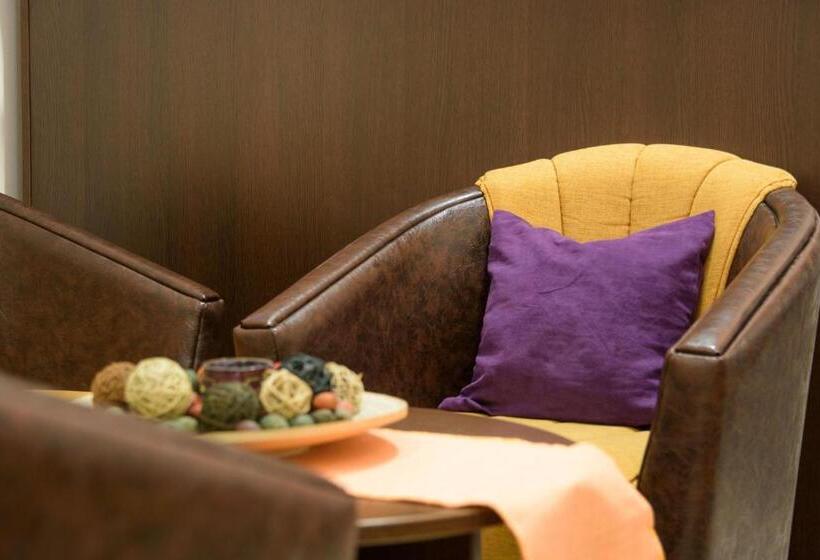 پانسیون Guest House Centar Lux