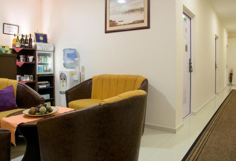 پانسیون Guest House Centar Lux