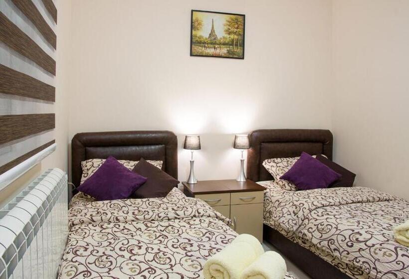 پانسیون Guest House Centar Lux