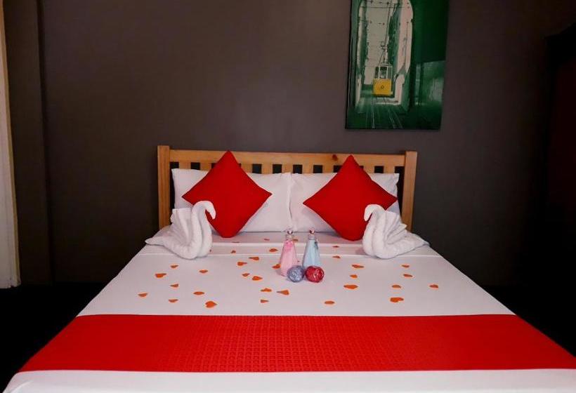 پانسیون Jaeger Gasthof B&b Near Airport 1