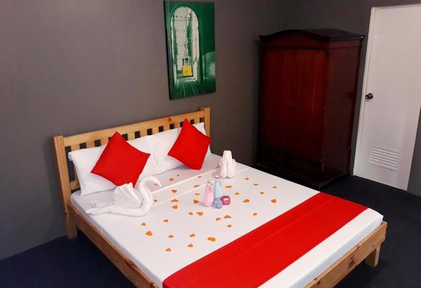 پانسیون Jaeger Gasthof B&b Near Airport 1