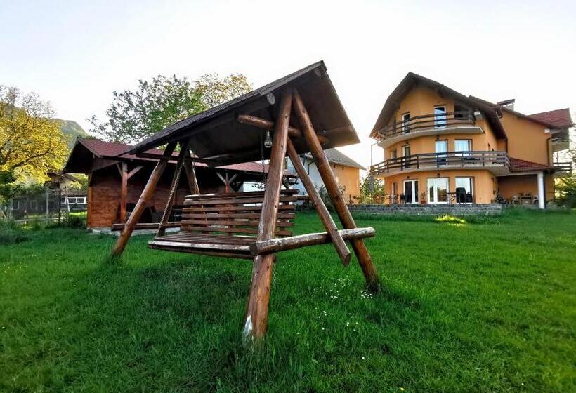 Pensiune Tamara House