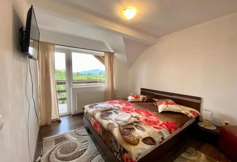 Pensiune Tamara House