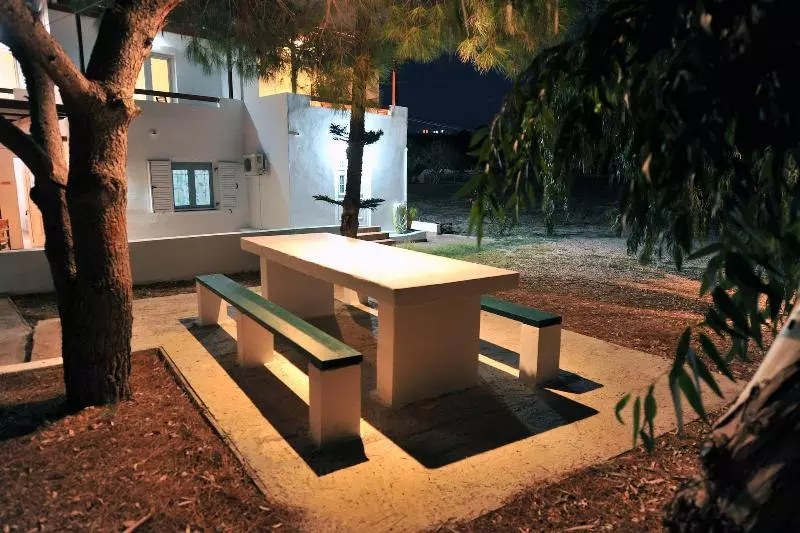 ホテル Tsakanos Apartments