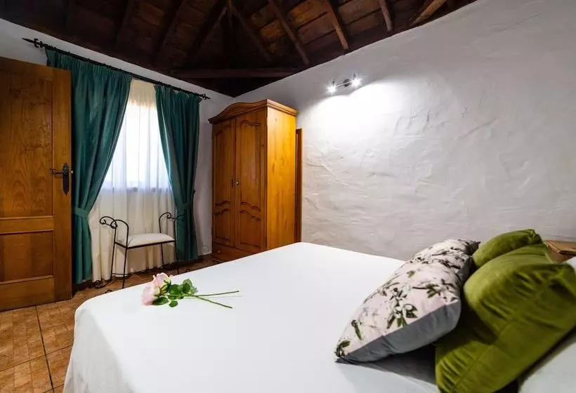 Casa Rural La Capellana By Isla Bonita