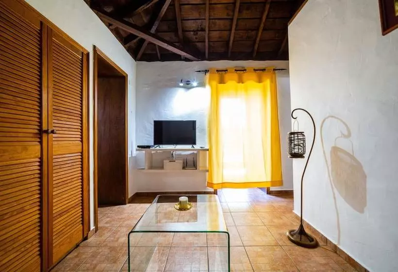 Casa Rural La Capellana By Isla Bonita