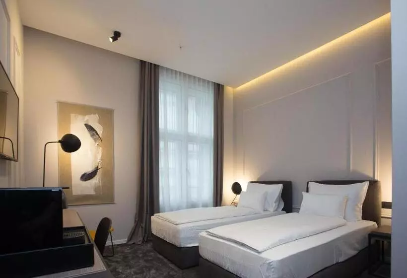 هتل Manda Heritage