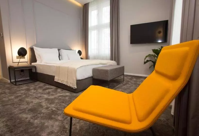 هتل Manda Heritage