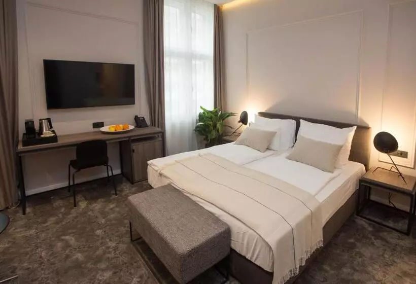 هتل Manda Heritage