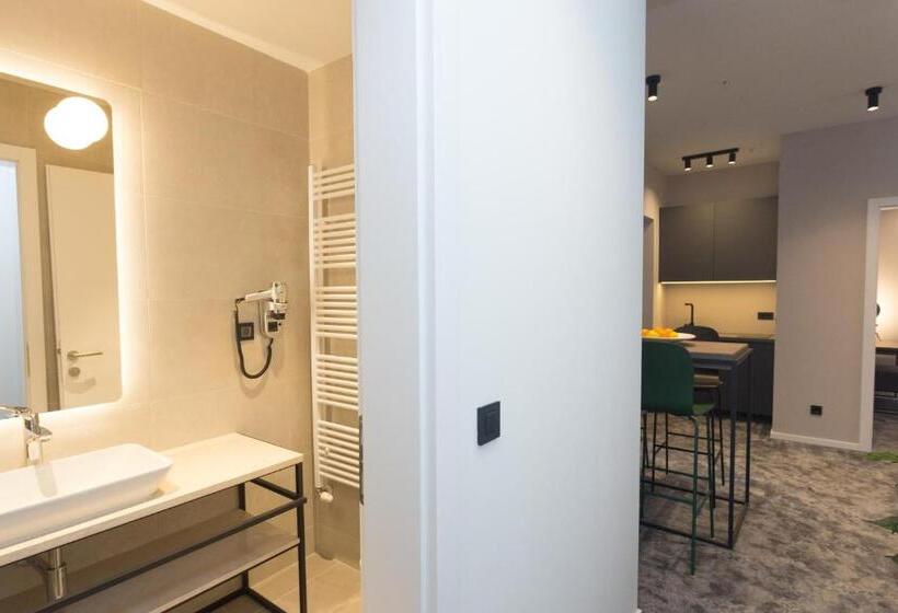 هتل Manda Heritage