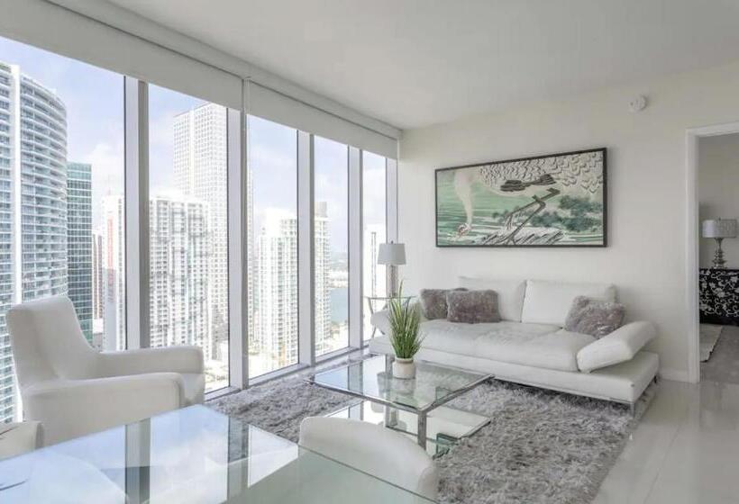 Icon Brickell Residences