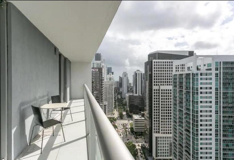 Icon Brickell Residences