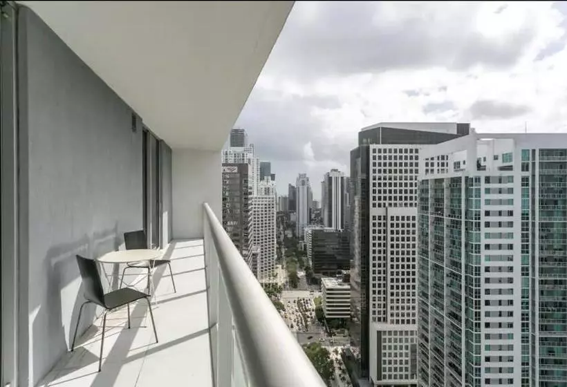 Icon Brickell Residences