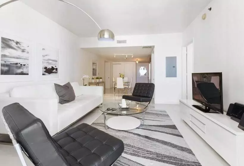 Icon Brickell Residences