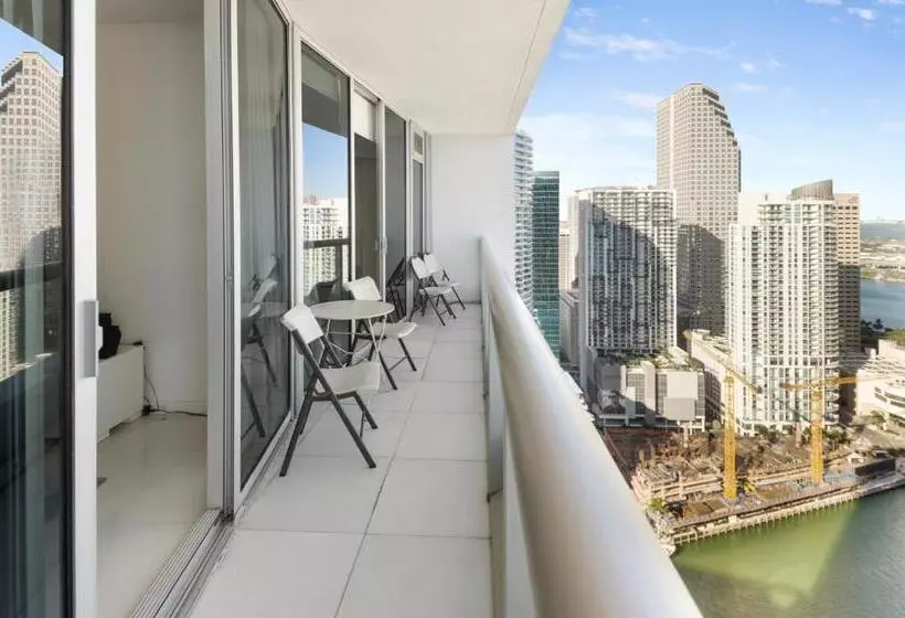Icon Brickell Residences