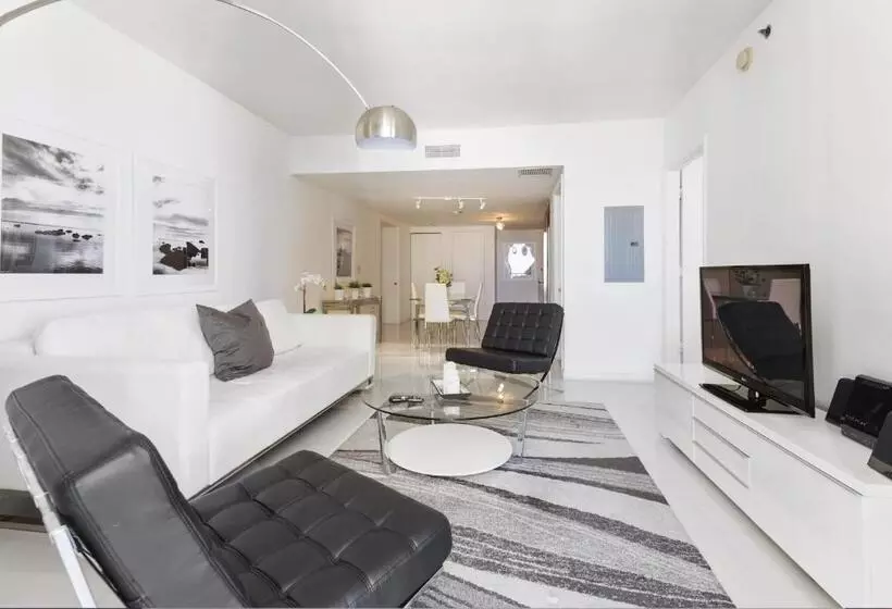 Icon Brickell Residences