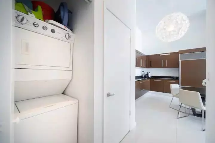 Icon Brickell Residences