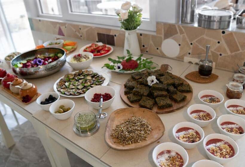 پانسیون Apartments And Rooms Villa Santa Vita