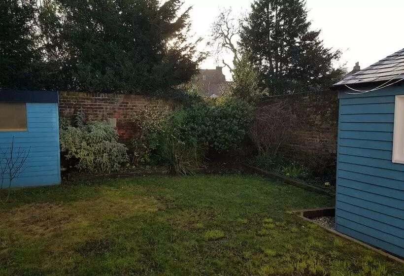 Residenssi City Center Quiet Hidden Gem