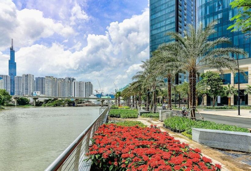 هتل Jack Hai Vinhome Apartment