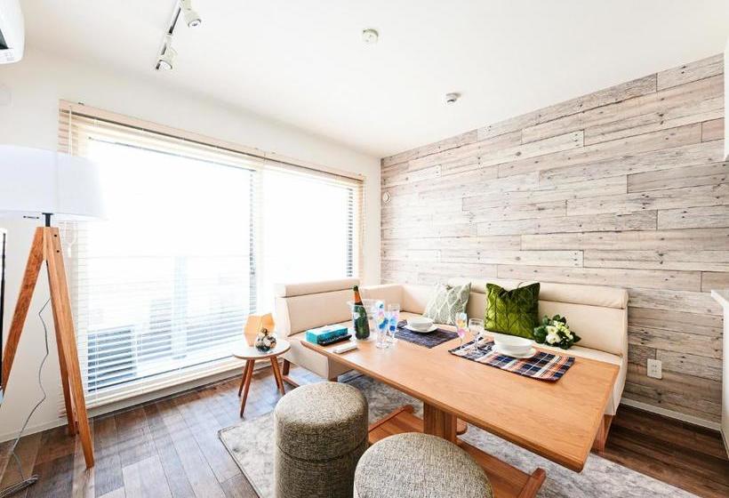 ユースホステル Casa De La Familia