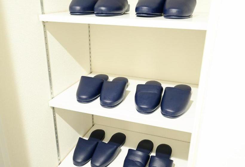 ユースホステル Casa De La Familia