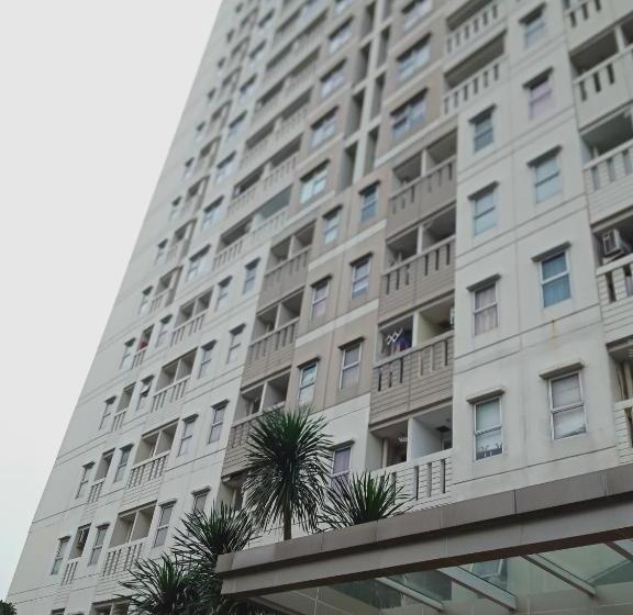 בית מלון כפרי De Green Inn Kebon Jeruk