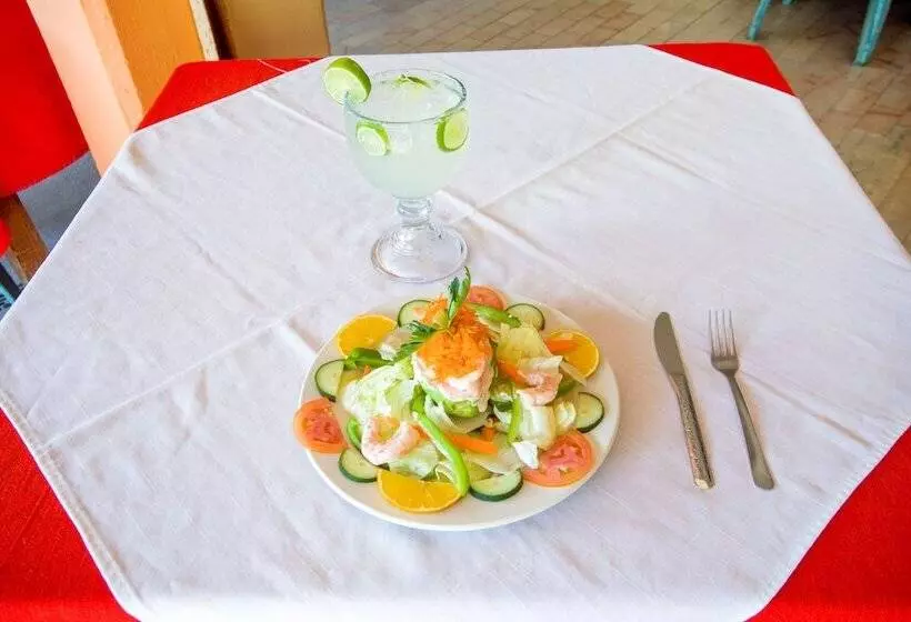 Hotelli Del Pescador Beachfront