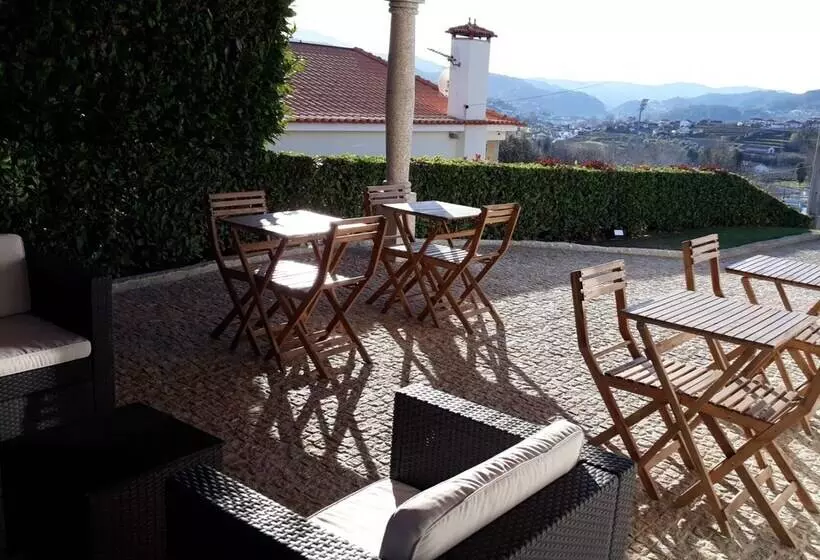 Hotelli Villa Tavares Guest Houses