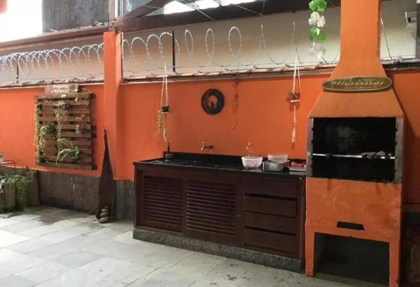 ペンション Ombak Hostel