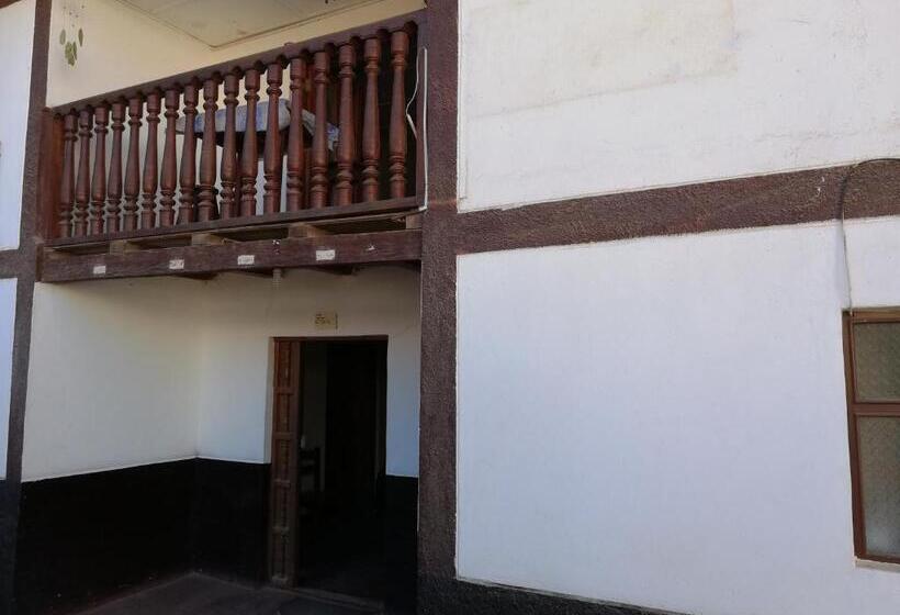 فندق صغير Aventura Chachapoyas Backpackers