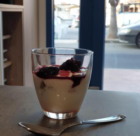 تختخواب و صبحانه The Shipwright S Lodge