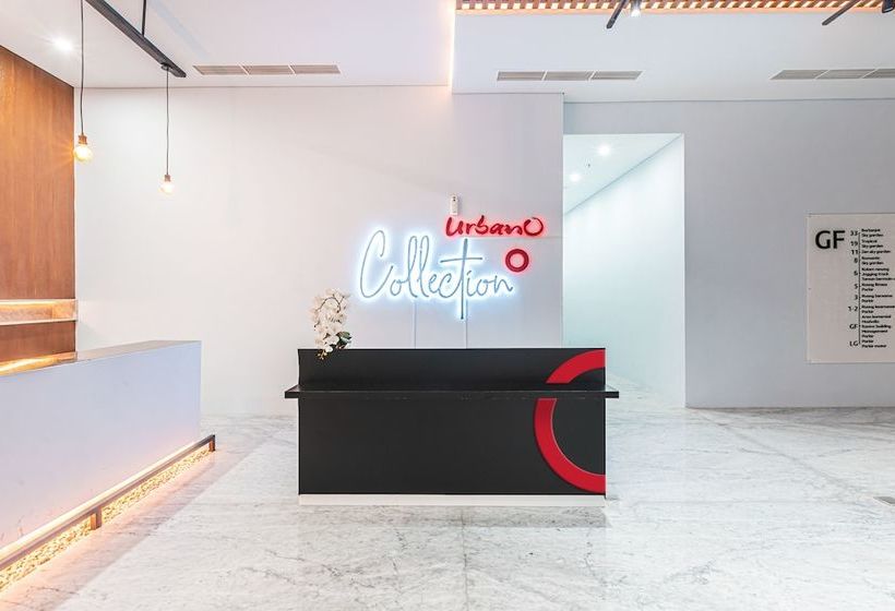 בית מלון כפרי Collection O 23 Azalea Suites