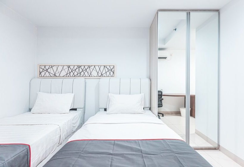 בית מלון כפרי Collection O 23 Azalea Suites