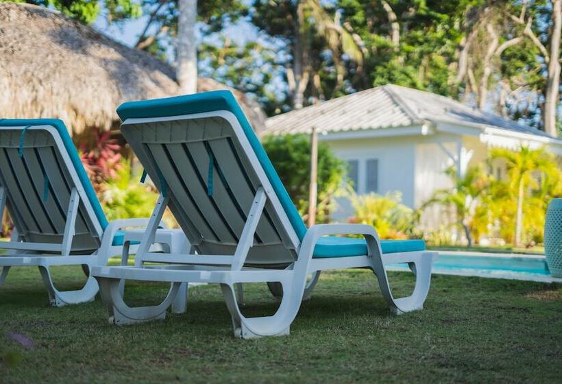 هتل Punta Popy Boutique