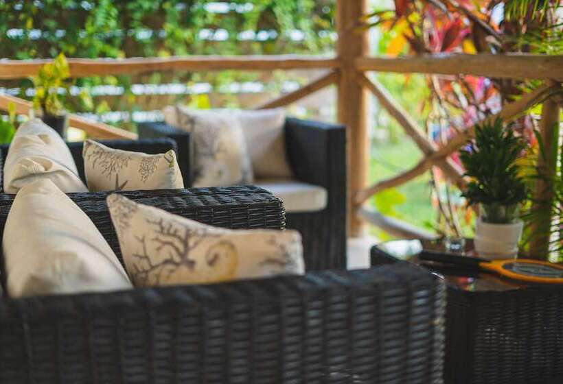 هتل Punta Popy Boutique