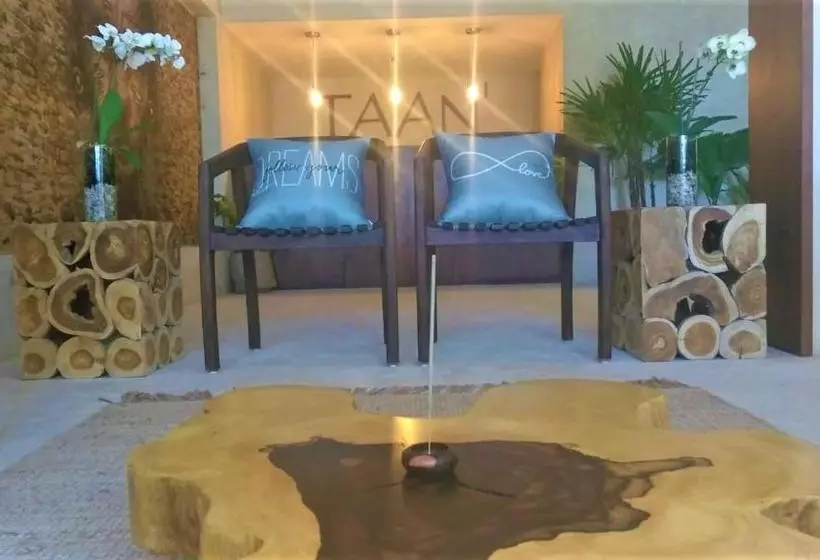 Hotelli Taan